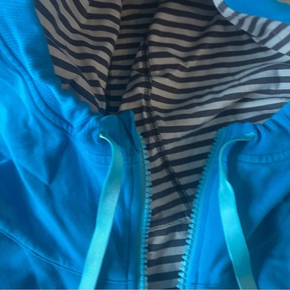Lululemon kayak blue hoodie live simply jacket Size 6 - Picture 9 of 11